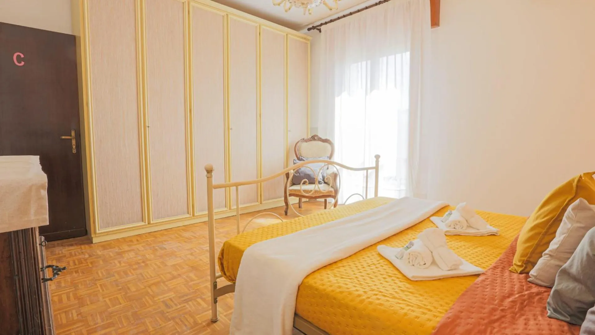 Le Barche Guest House Mestre 0*,