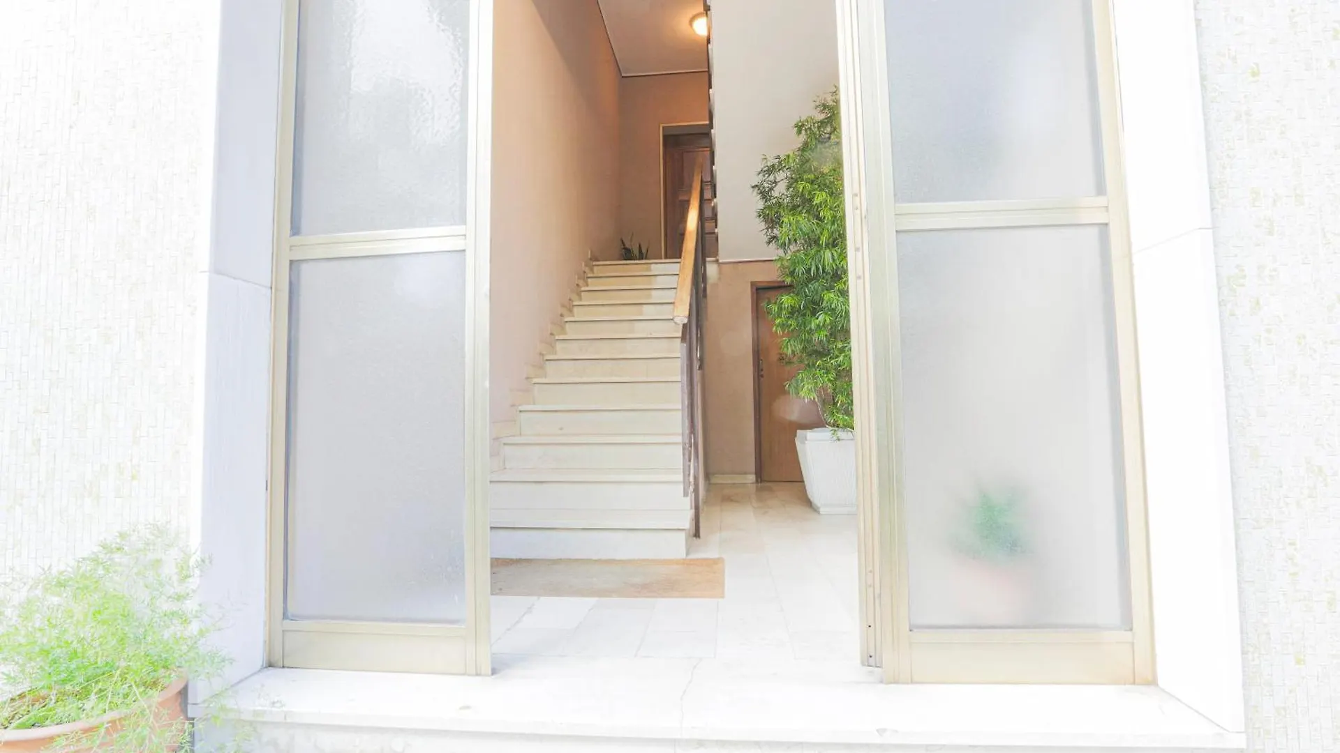 Le Barche Guest House Mestre Italy